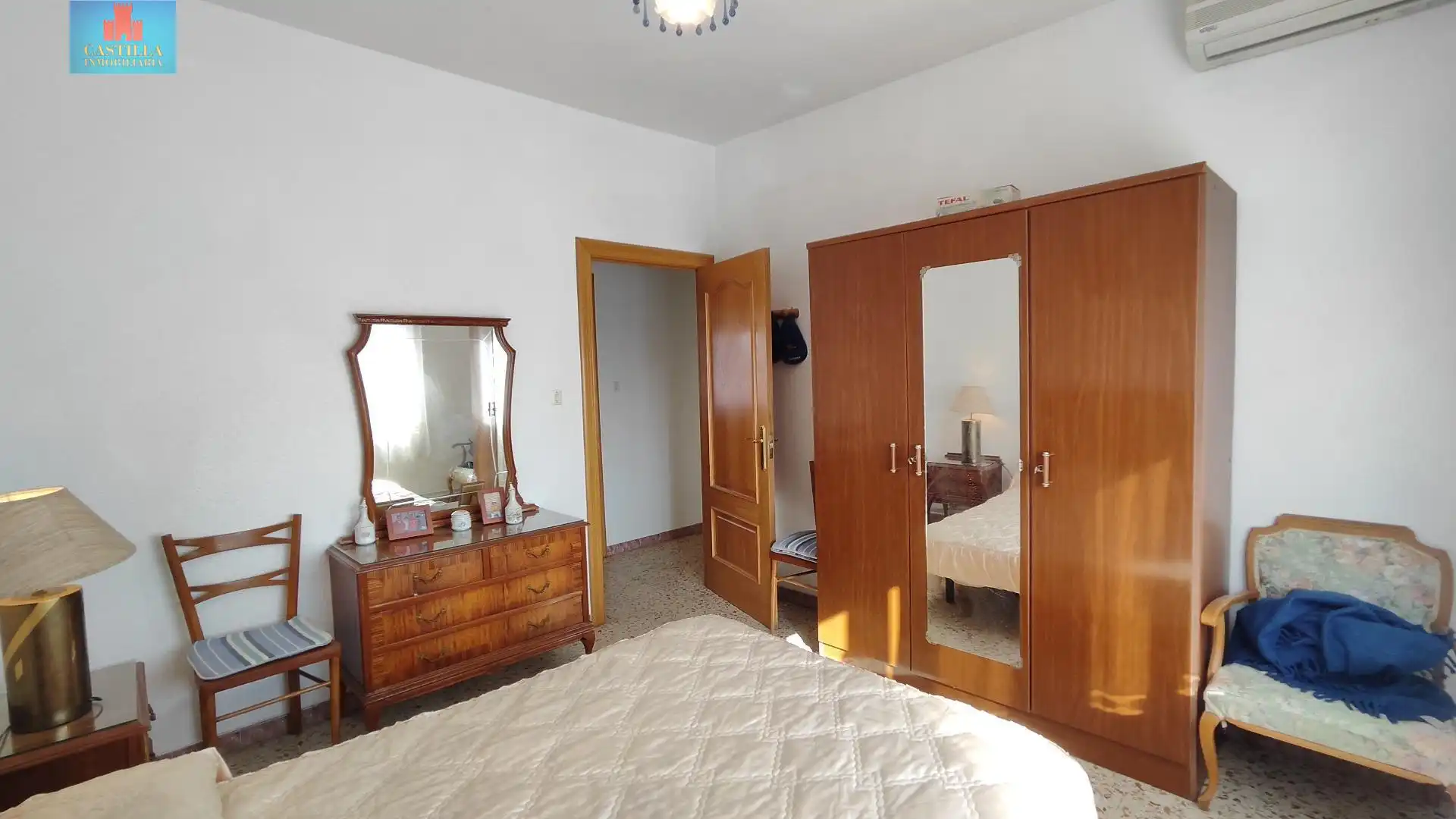 Dormitori de Casa o xalet en venda en Bercial de Zapardiel amb Calefacció, Terrassa i Traster