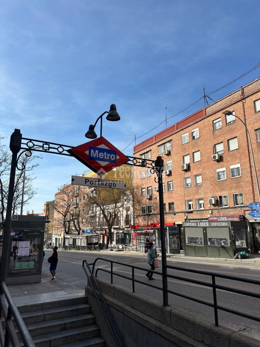Vista exterior de Casa o xalet en venda en  Madrid Capital amb Calefacció
