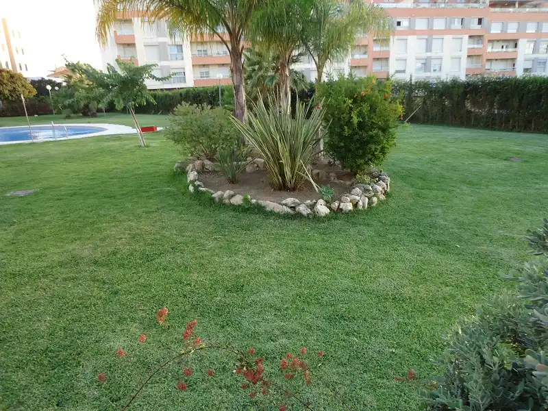 Jardí de Pis de lloguer en Vélez-Málaga amb Aire condicionat, Calefacció i Terrassa