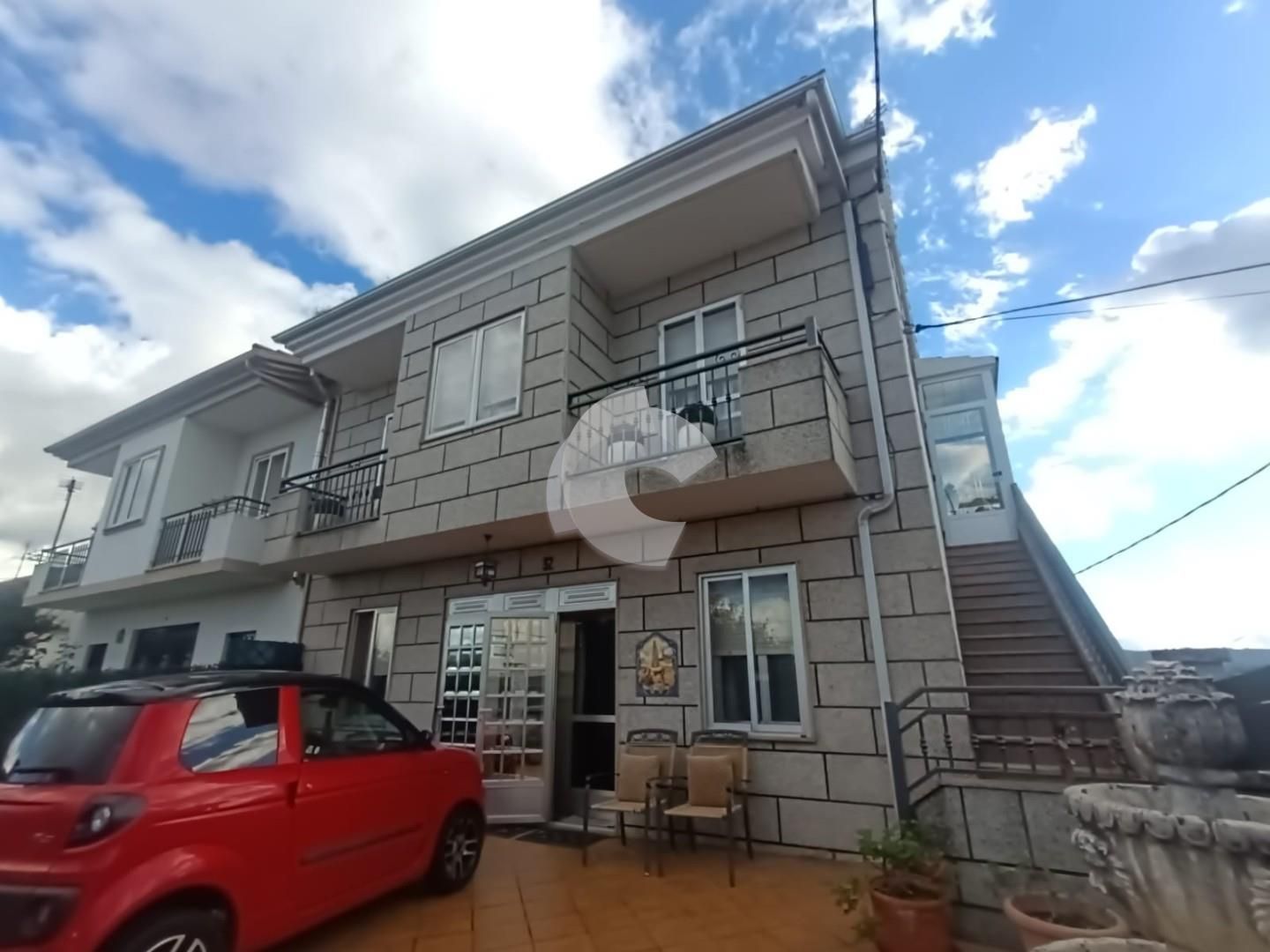 Vista exterior de Casa adosada en venda en Ourense Capital 