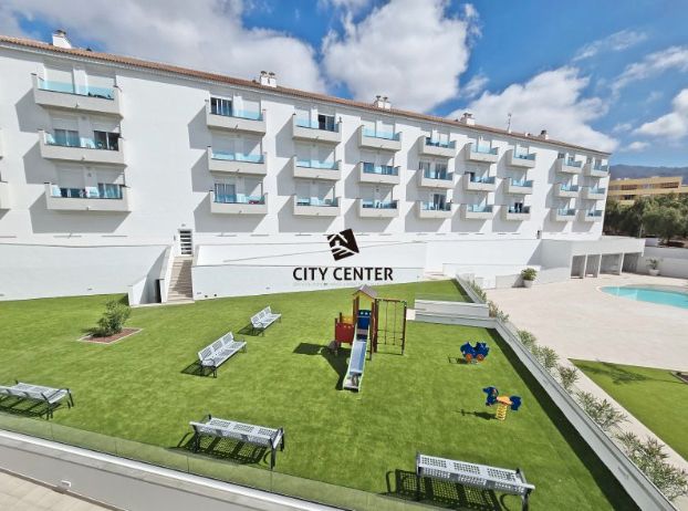 Vista exterior de Pis de lloguer en Arona amb Moblat i Piscina comunitària