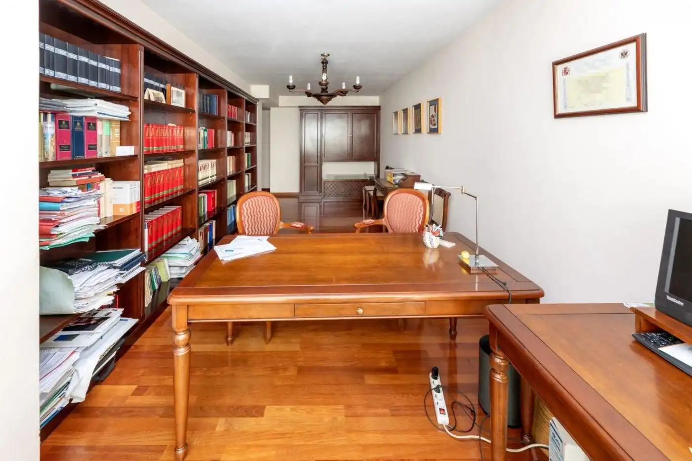 Office for sale in Granada