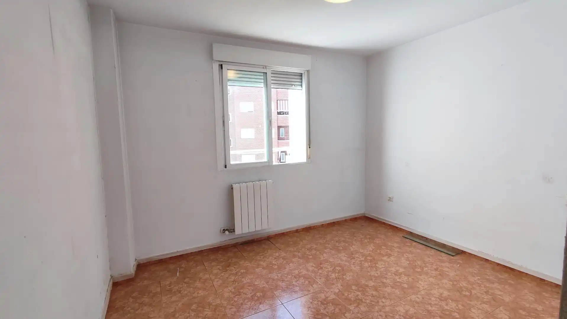 Bedroom of Flat for sale in Zaragoza  with Heating