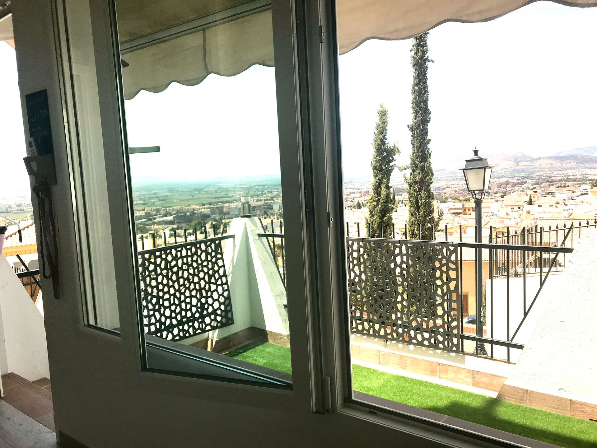 Terrassa de Estudi de lloguer en  Granada Capital amb Aire condicionat, Calefacció i Terrassa