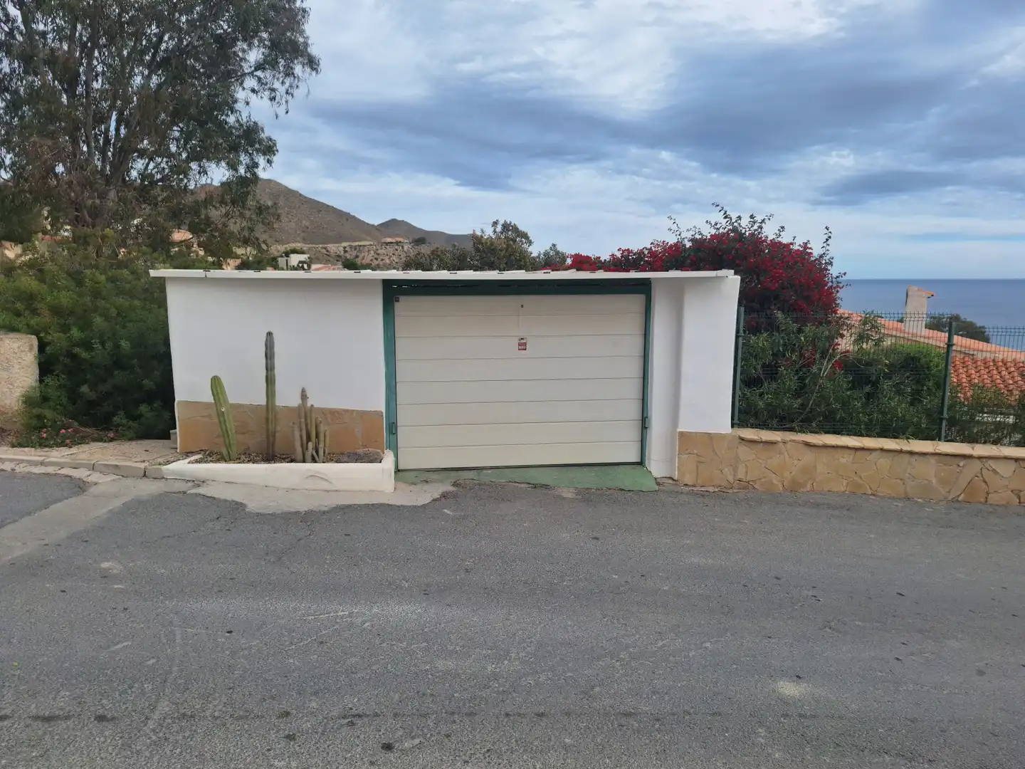 Parking of Houses for sale in El Campello  with Air Conditioner, Private garden and Terrace