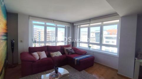 Foto 3 von Wohnung zum Verkauf in Calle Emilio González López, Los Rosales, A Coruña Capital