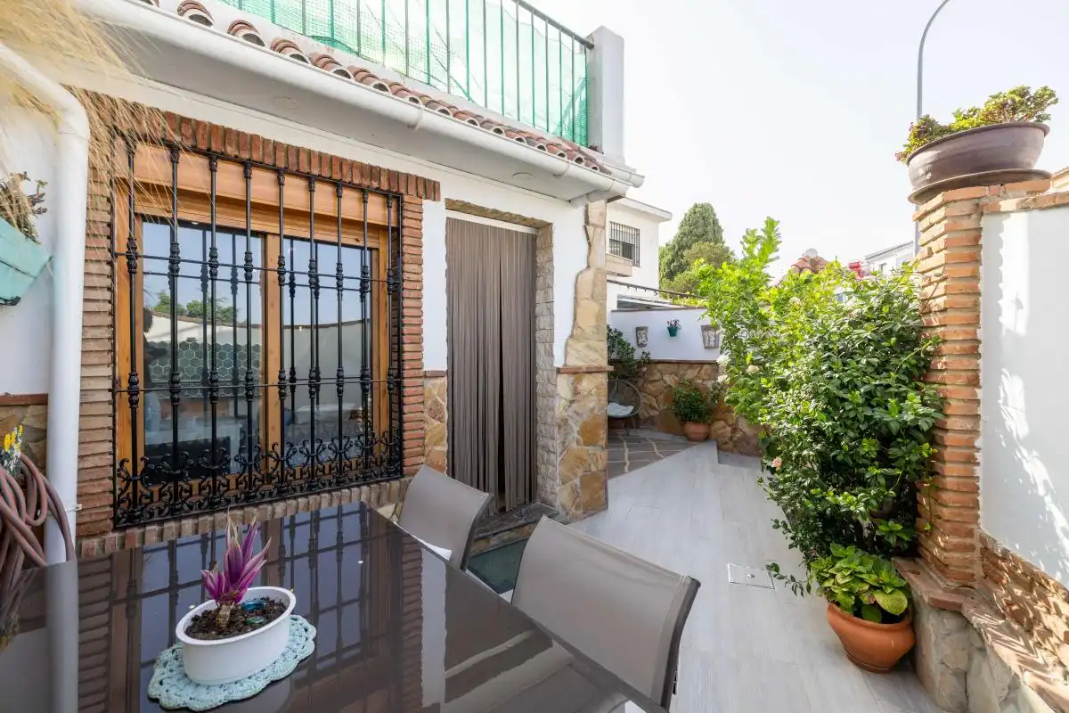 Terrassa de Casa o xalet en venda en Torremolinos amb Aire condicionat, Calefacció i Jardí privat