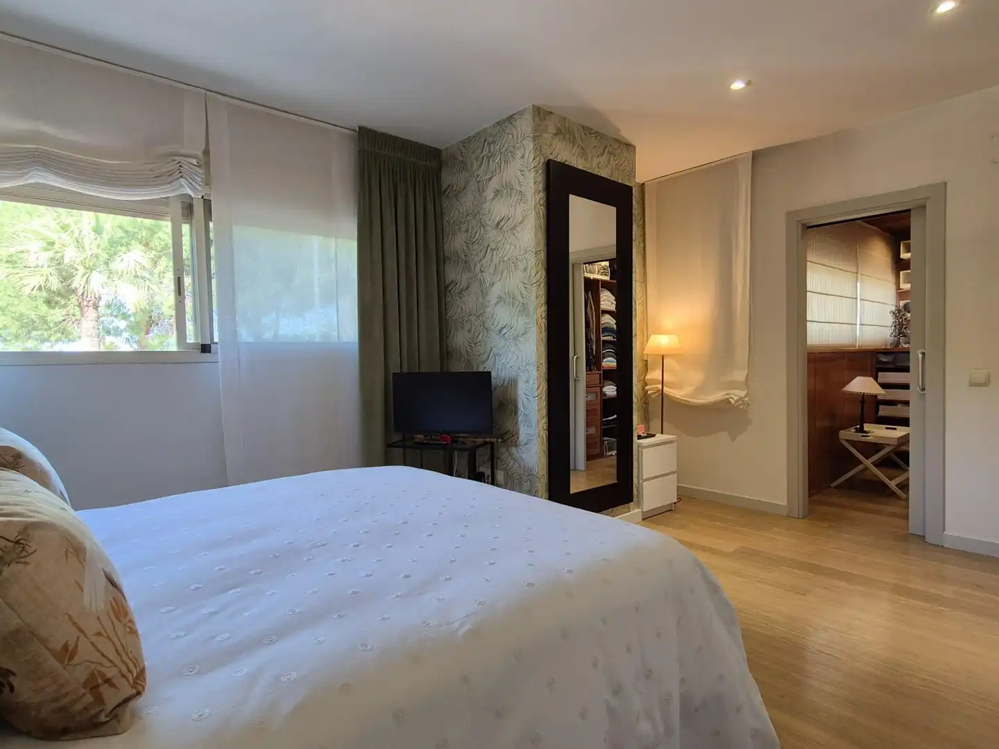 Habitación de Casa adosada de alquiler en Alcalá de Guadaira con Aire acondicionado, Calefacción y Jardín privado