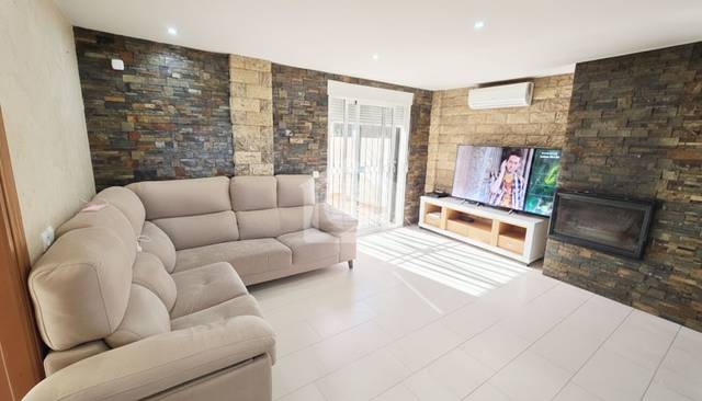 Casa adosada en Venta en Calle Condor en El Romeral - Peñón de Zapata