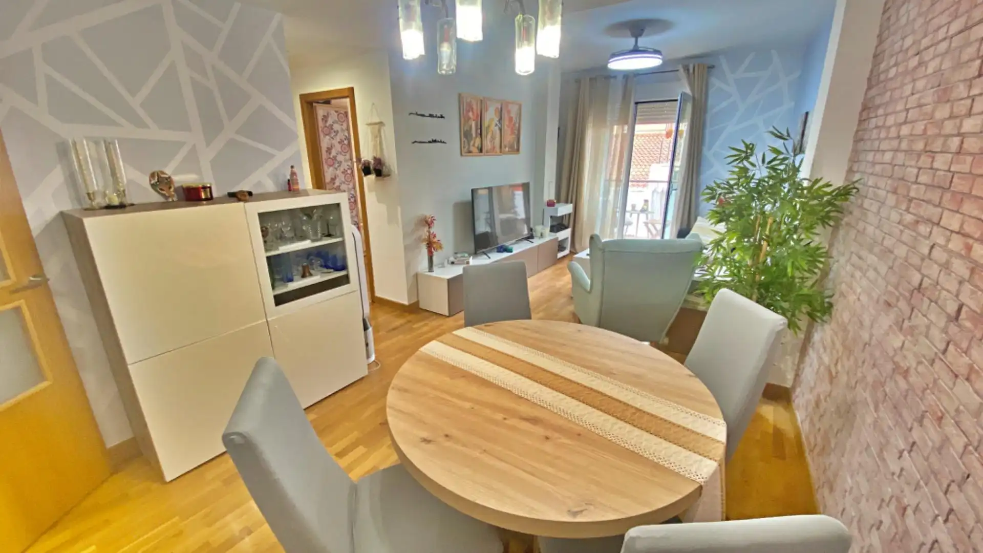 Comedor de Piso en venta en Totana con Aire acondicionado, Parquet y Trastero
