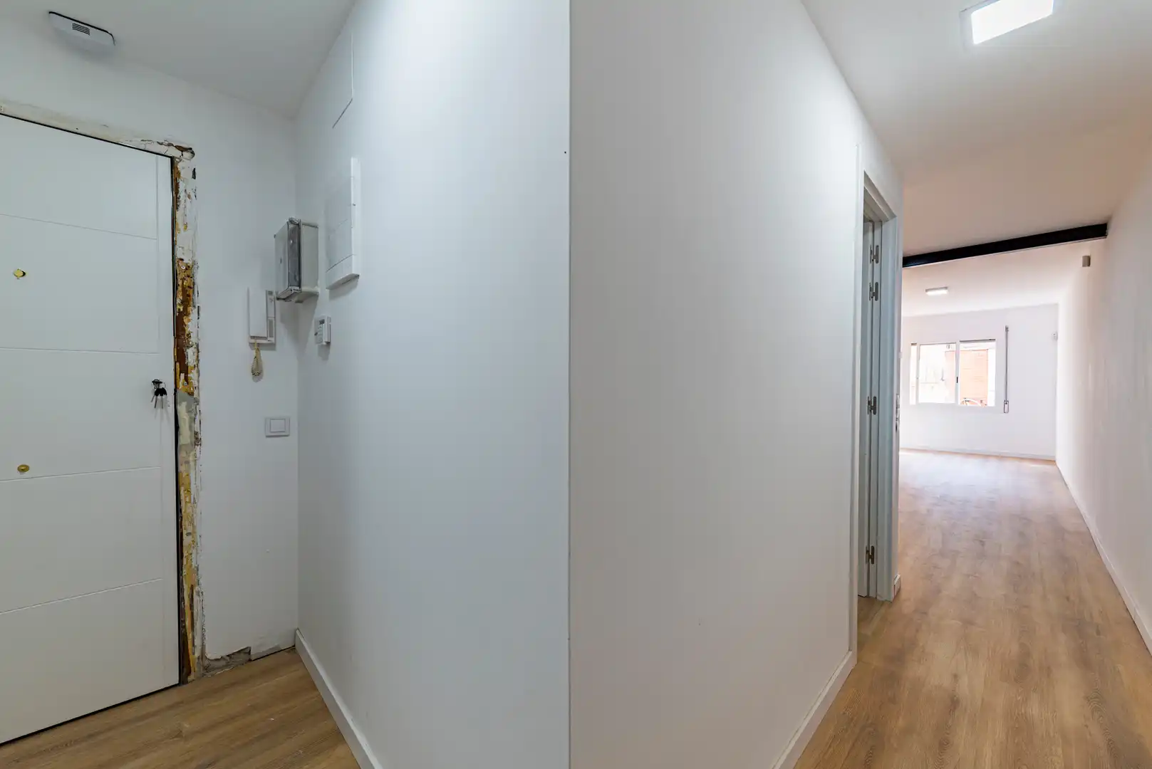 Flat for sale in L'Hospitalet de Llobregat  with Air Conditioner, Heating and Parquet flooring