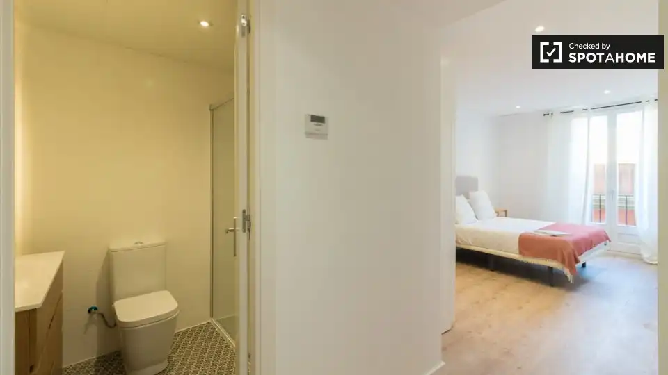 Flat with terrace to rent in Ciutat Vella, imagen 18