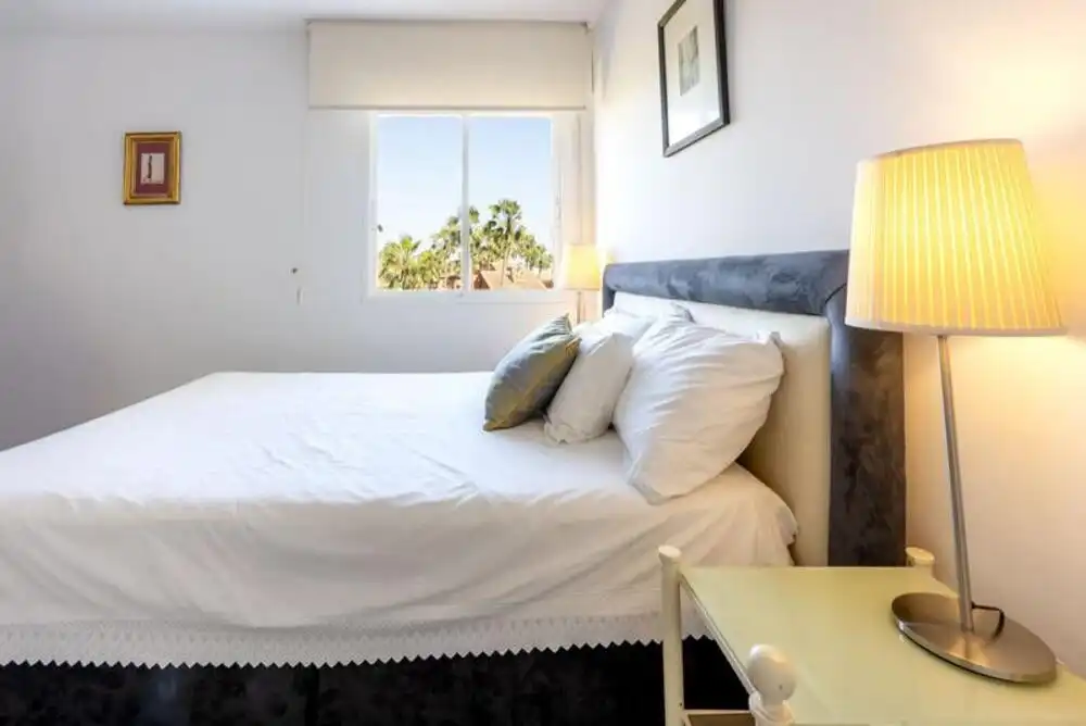 Schlafzimmer von Dachboden zum Verkauf in Atalaya mit Terrasse, Schwimmbad und Alarm