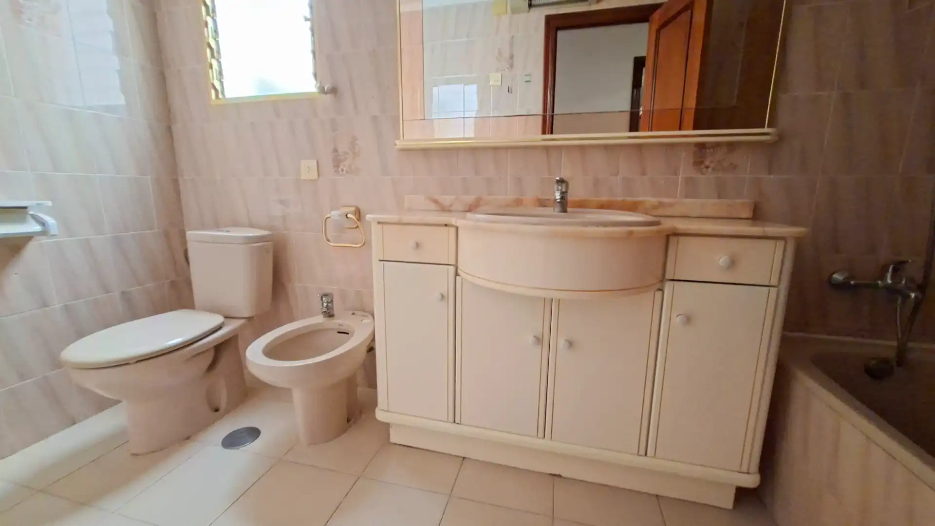 Bathroom of Flat for sale in San Vicente del Raspeig / Sant Vicent del Raspeig  with Terrace