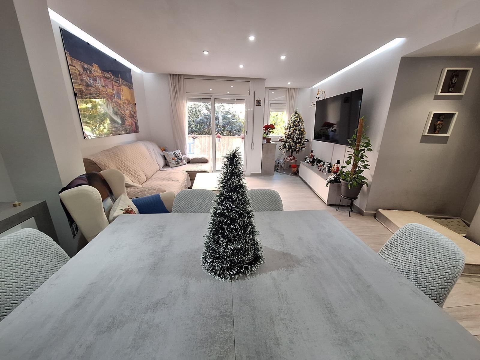 Wohnzimmer von Wohnung zum verkauf in Santa Margarida de Montbui mit Klimaanlage, Heizung und Terrasse