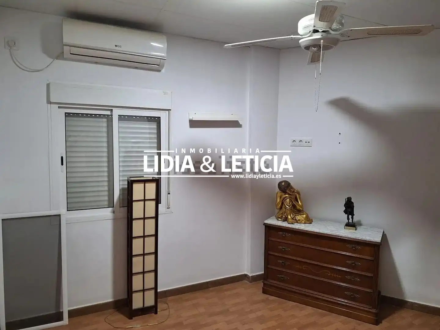 Dormitori de Casa o xalet en venda en Alcalá de Guadaira