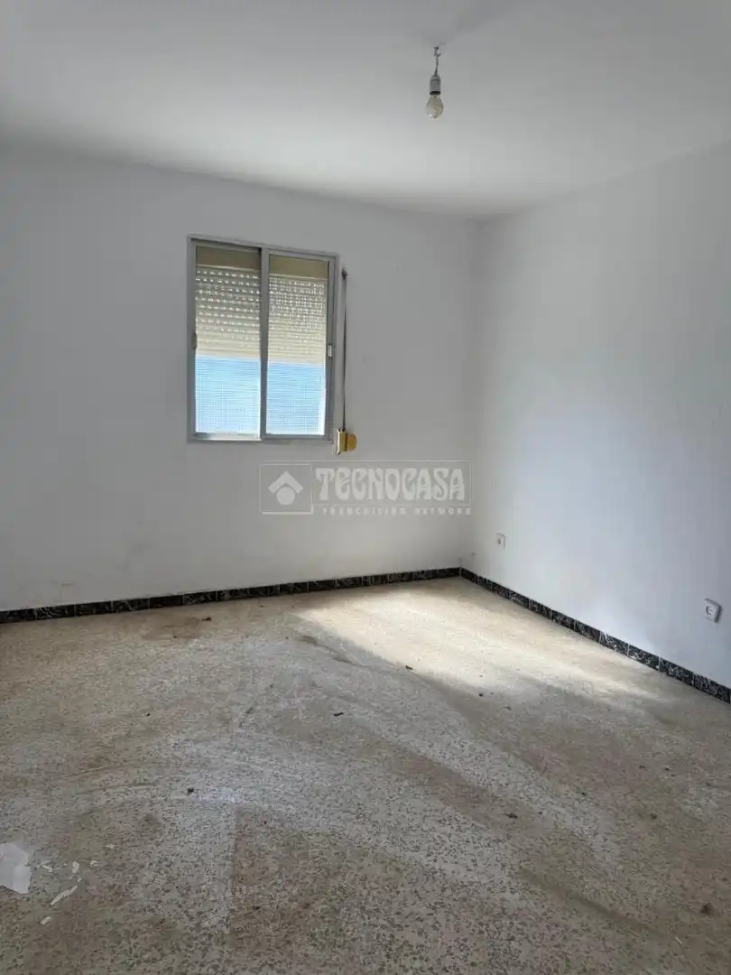 Habitación de Piso en venta en Utrera con Aire acondicionado, Calefacción y Balcón