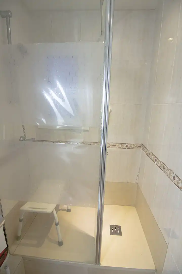 Baño de Piso en venta en Barcelona con Calefacción