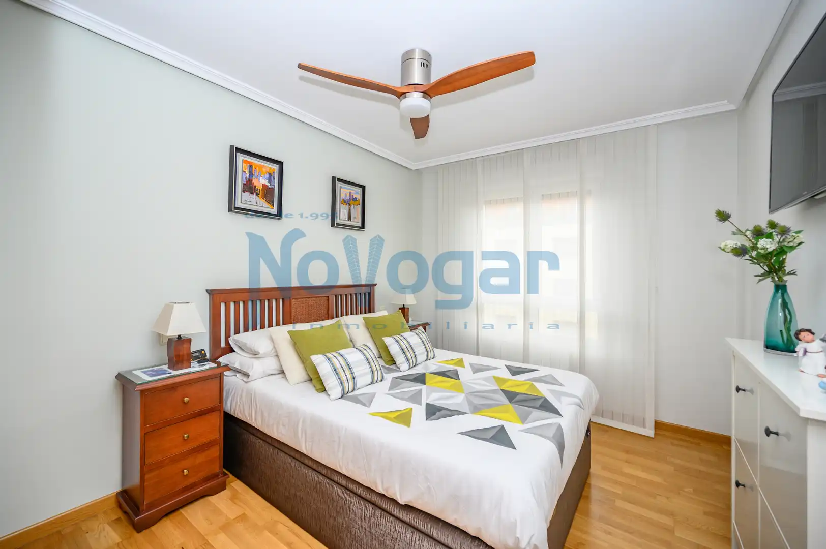 Bedroom of Flat for sale in Móstoles  with Air Conditioner, Heating and Parquet flooring