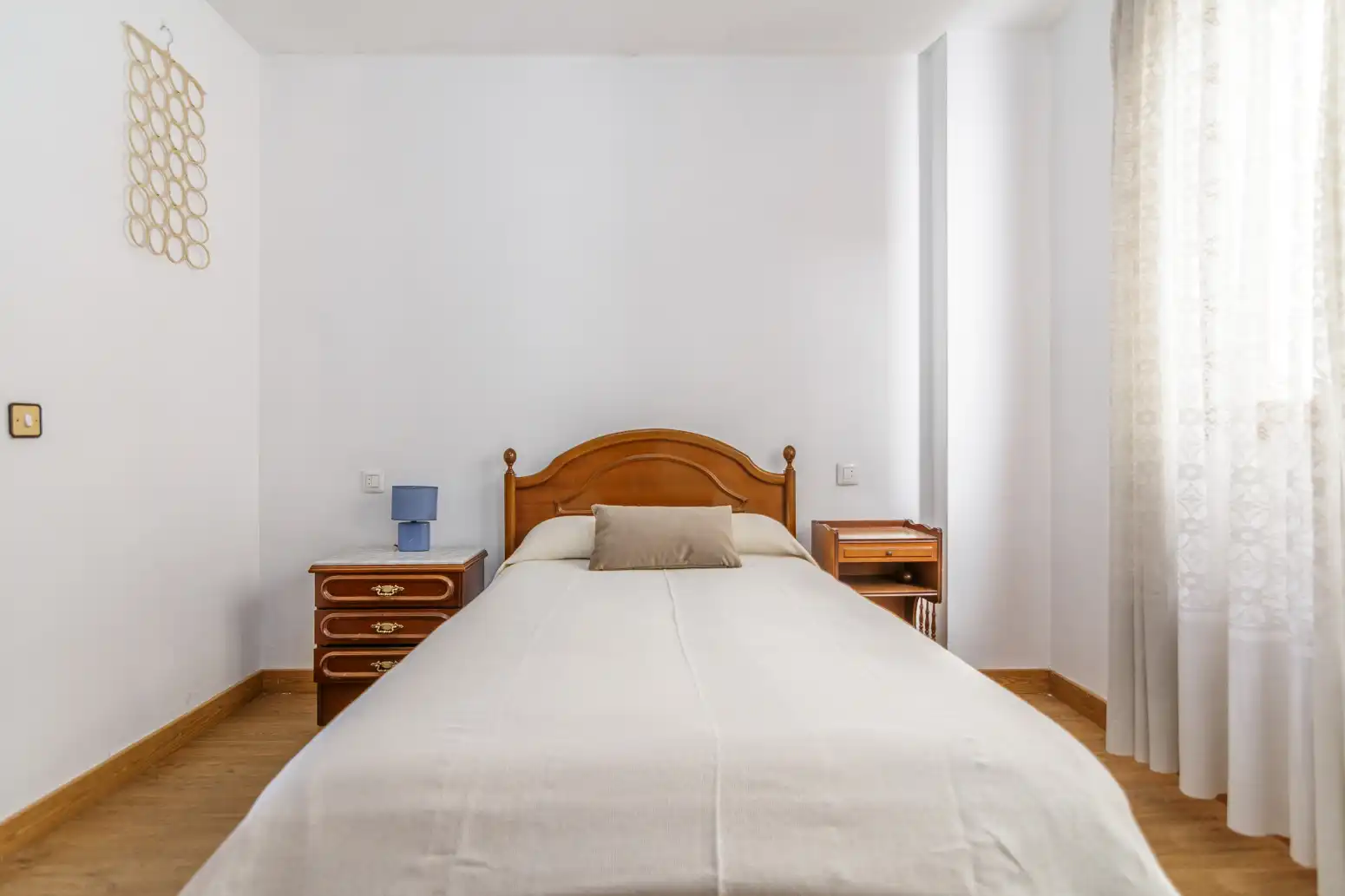 Bedroom of Flat for sale in Oviedo   with Heating, Storage room and Furnished