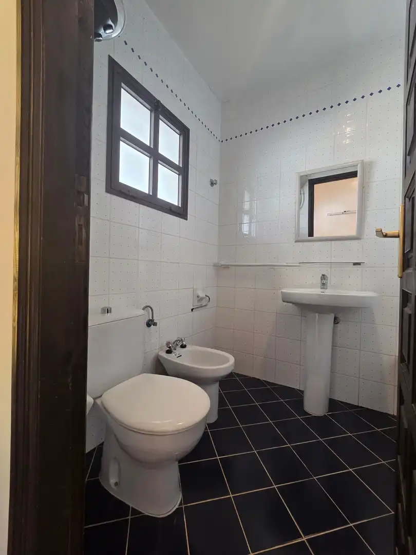 Baño de Apartamento en venta en Tuineje con Terraza, Amueblado y Piscina comunitaria