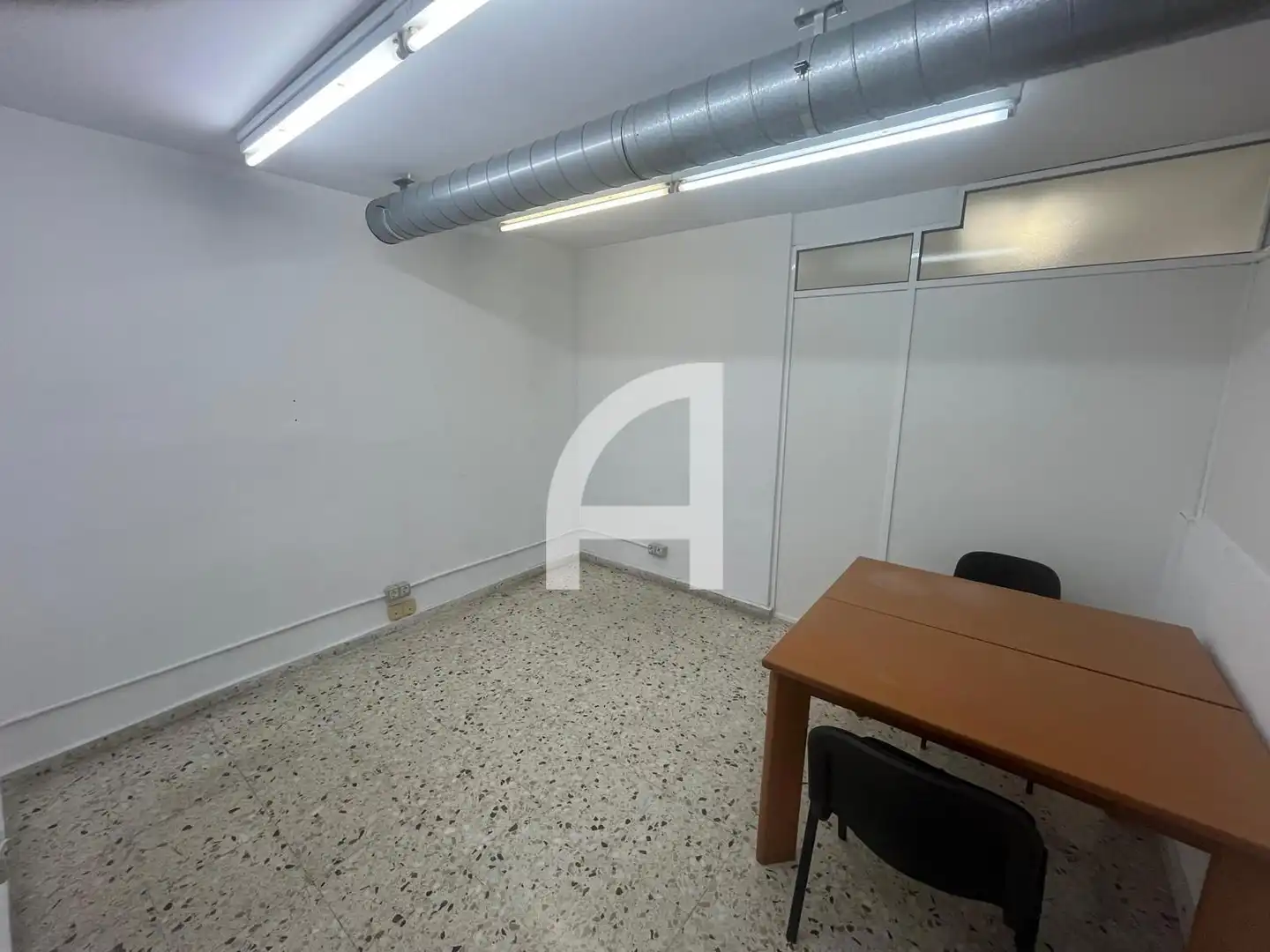 Oficina de lloguer en Terrassa amb Aire condicionat i Calefacció