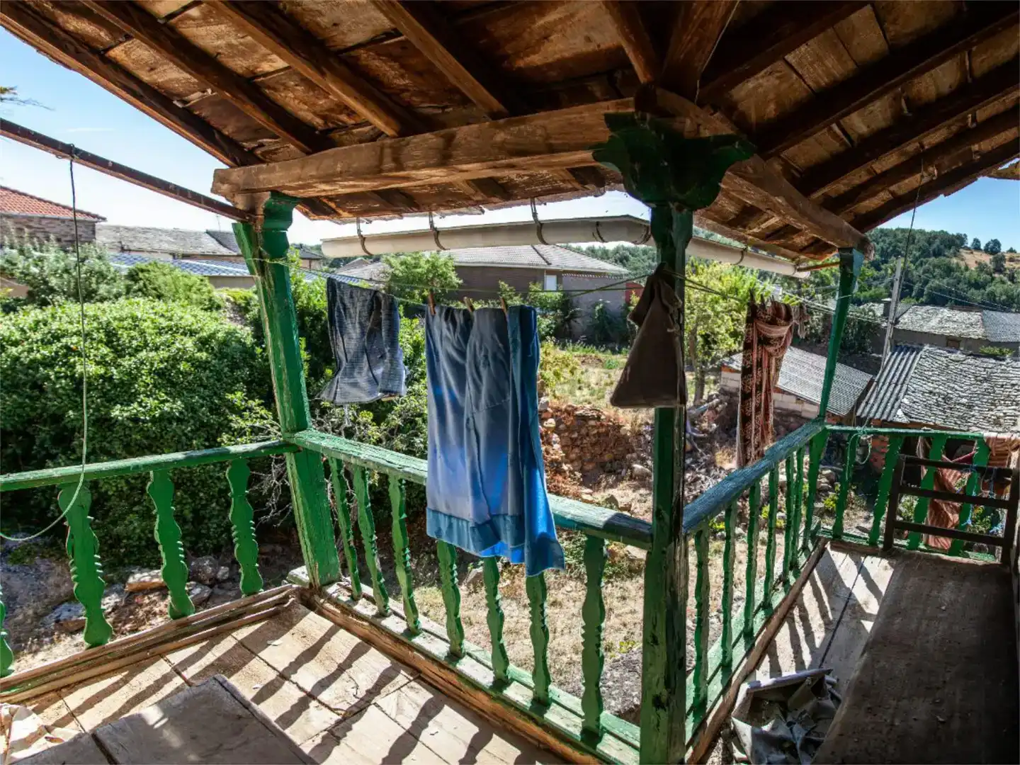 Terraza de Finca rústica en venta en Lucillo con Jardín privado, Trastero y Balcón