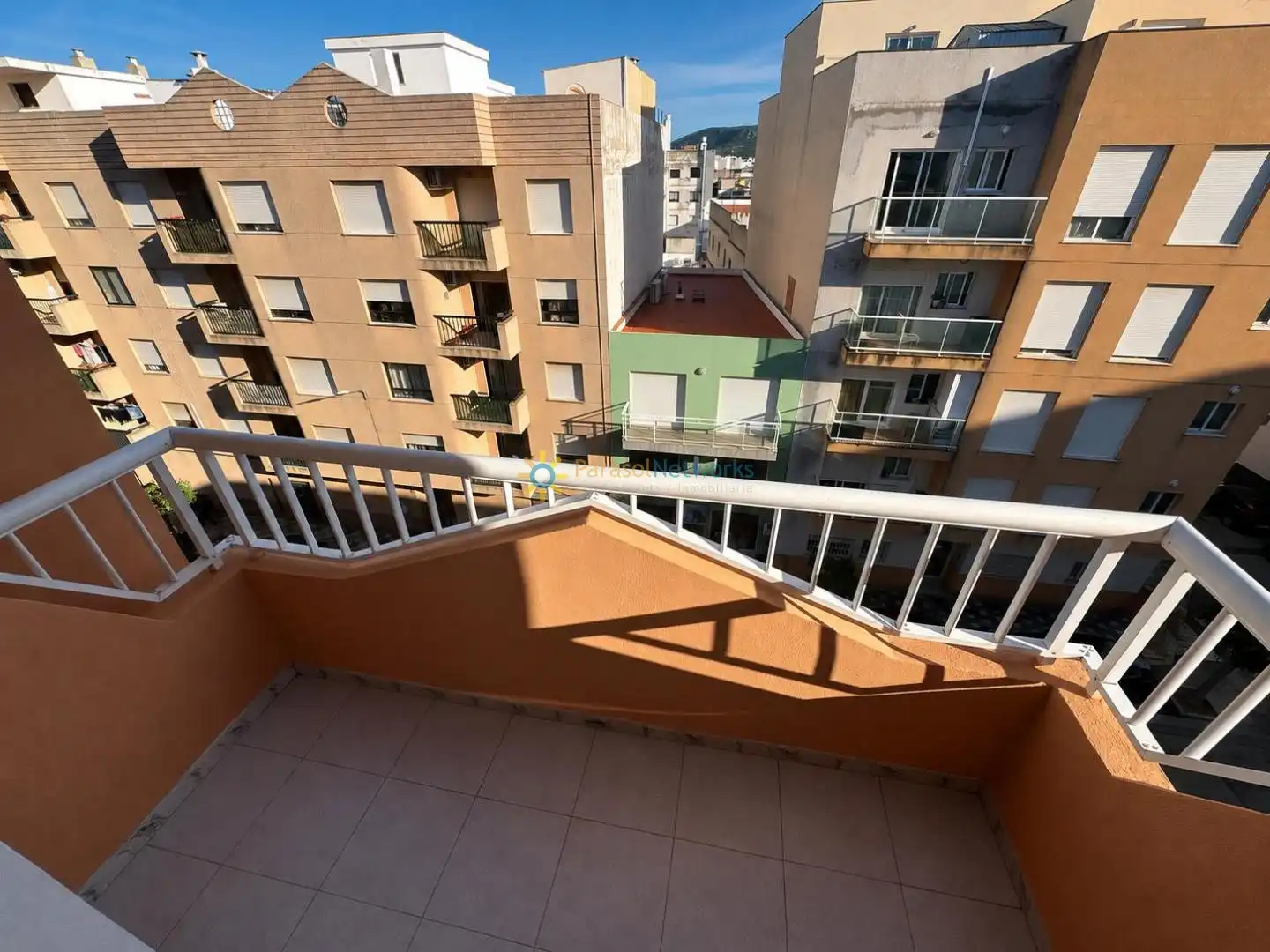 Terraza de Piso de alquiler en Xeraco con Amueblado y Balcón