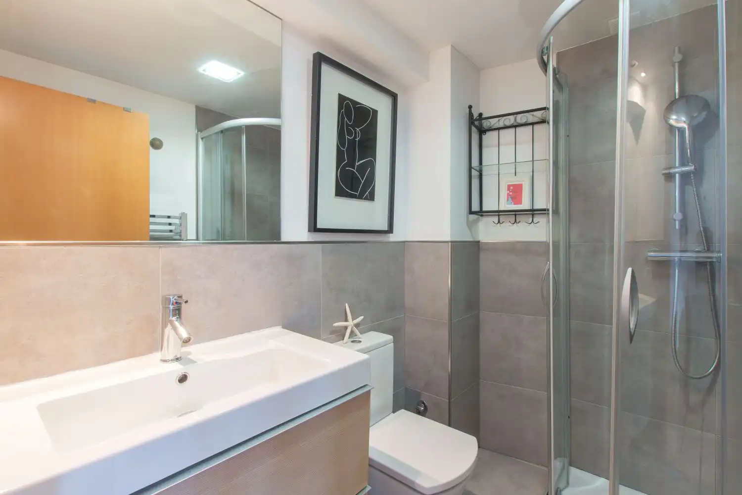 Baño de Piso en venta en  Pamplona / Iruña con Calefacción y Balcón