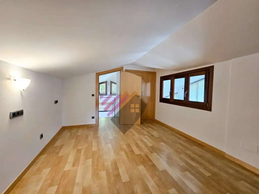 Penthouse with lift to rent in Urbanització Sant Romà dels Vilars, imagen 24