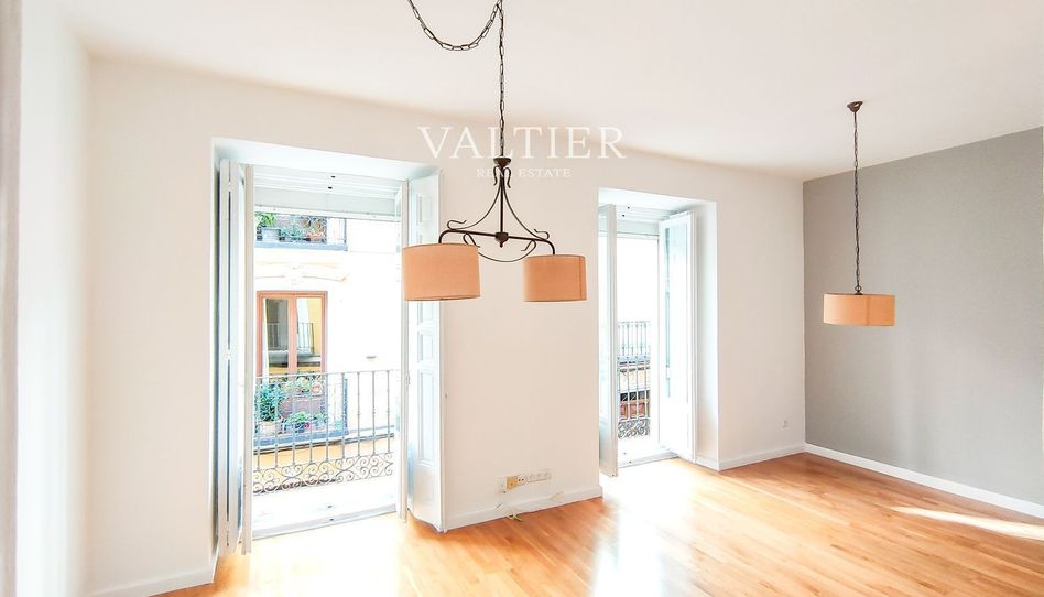 Piso de alquiler en De Juan de Dios, Universidad - Malasaña