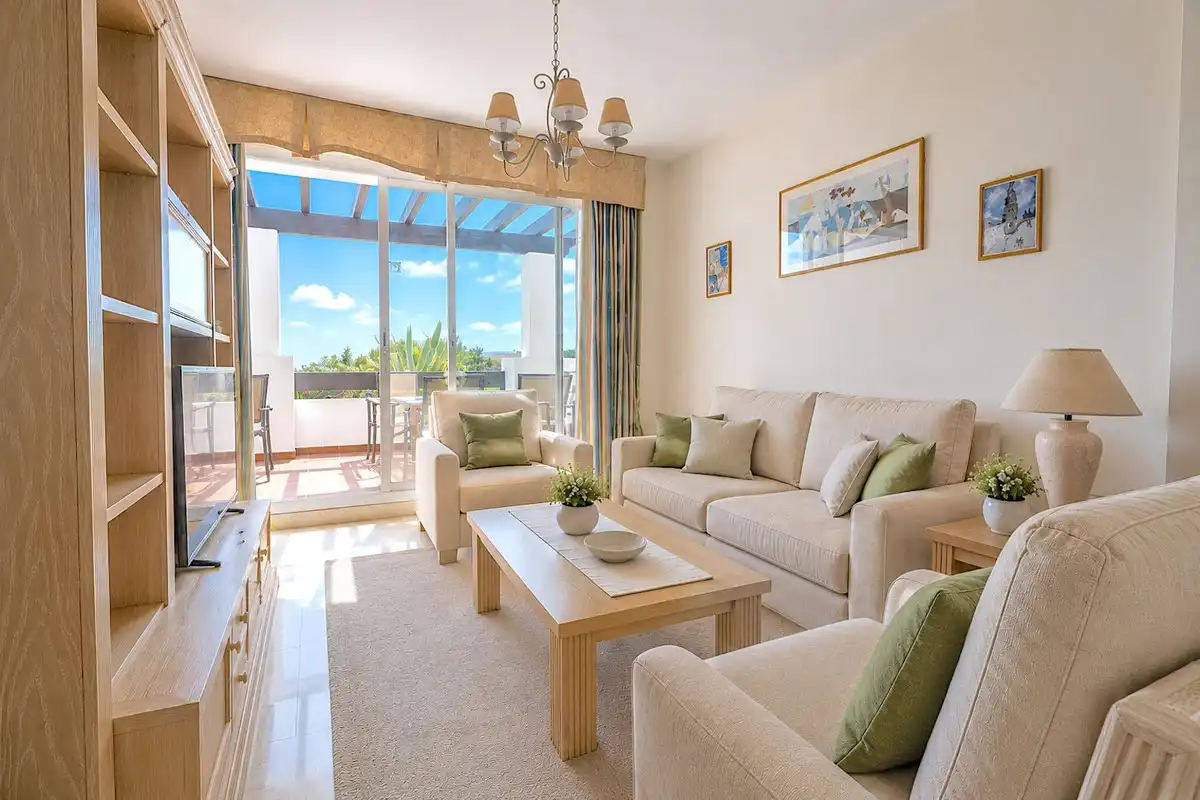 Sala d'estar de Apartament en venda en Motril amb Aire condicionat, Calefacció i Jardí privat