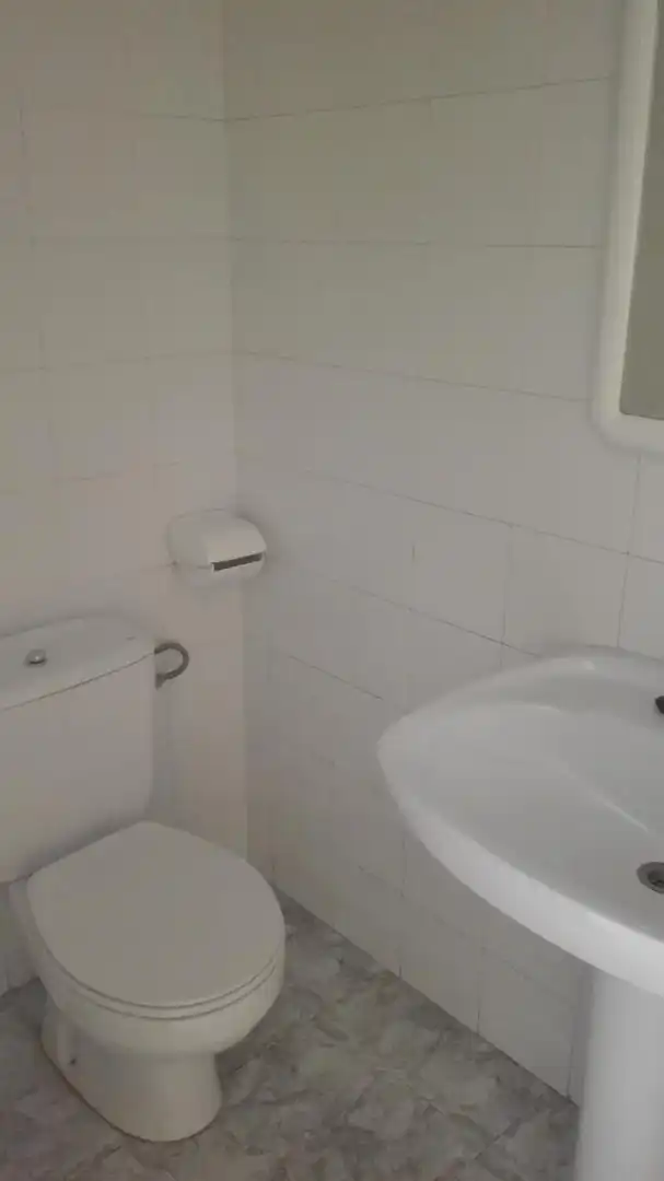 Bathroom of Industrial buildings for sale in Zaragoza