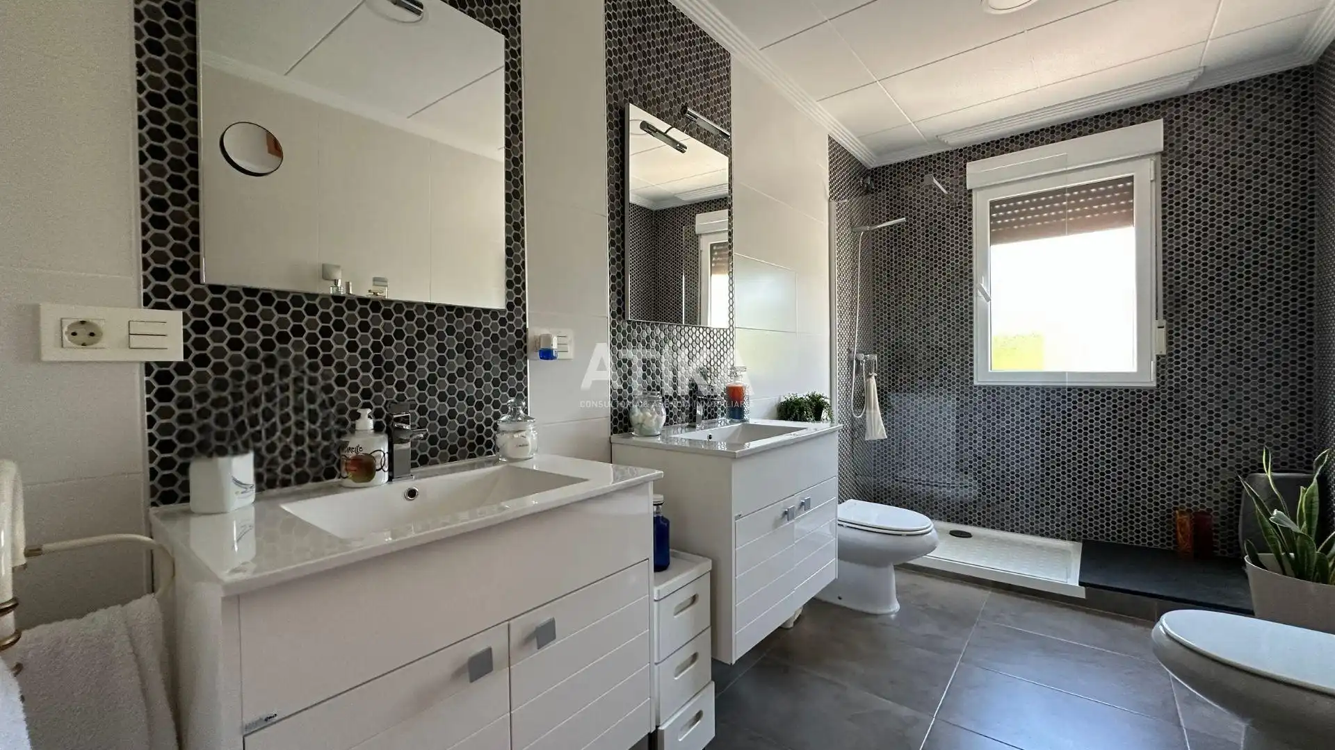 Baño de Casa o chalet en venta en Ontinyent con Aire acondicionado, Calefacción y Jardín privado