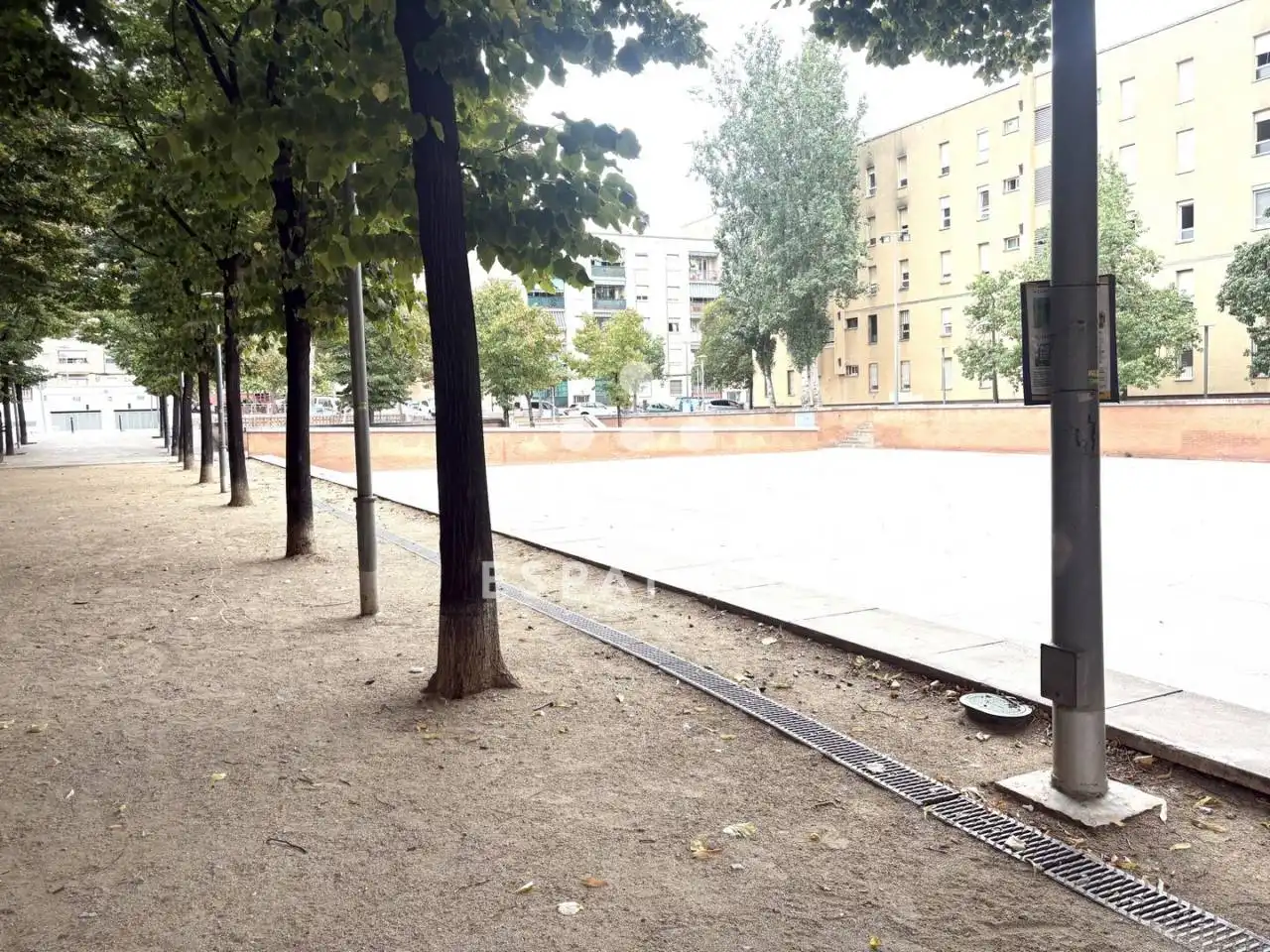 Piso en venta en Espronceda