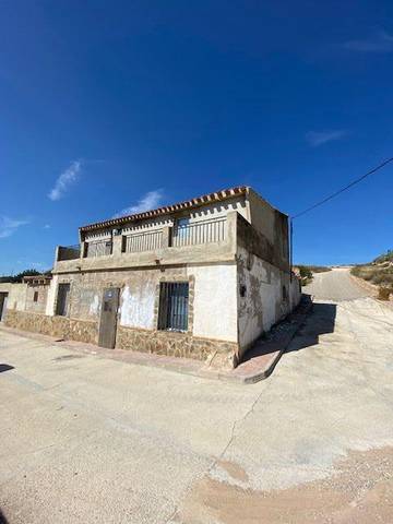 Casa-chalet en Venta en Caudete