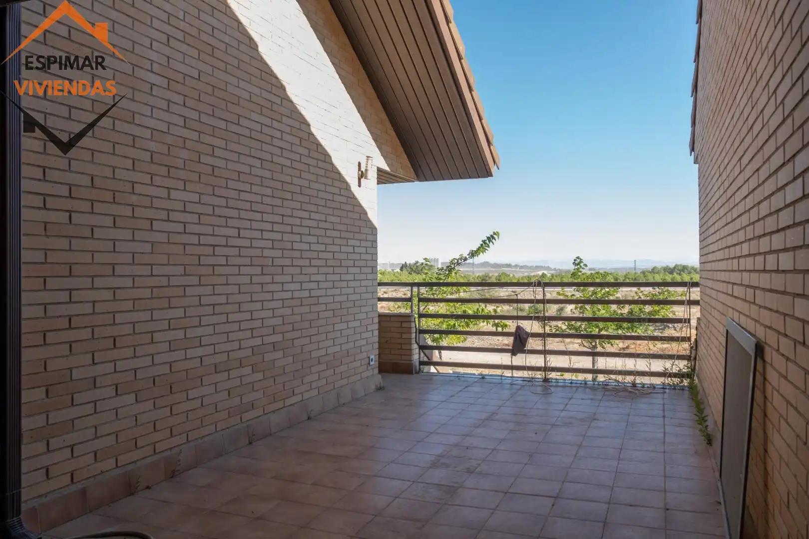 Terrace of Houses for sale in Villanueva de Gállego  with Air Conditioner, Heating and Private garden