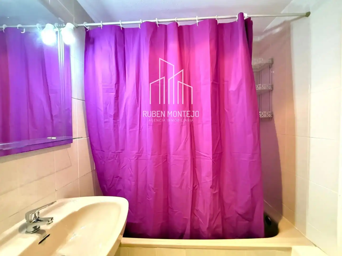 Badezimmer von Wohnung zum Verkauf in Santa Marta de Tormes mit Heizung, Terrasse und Balkon