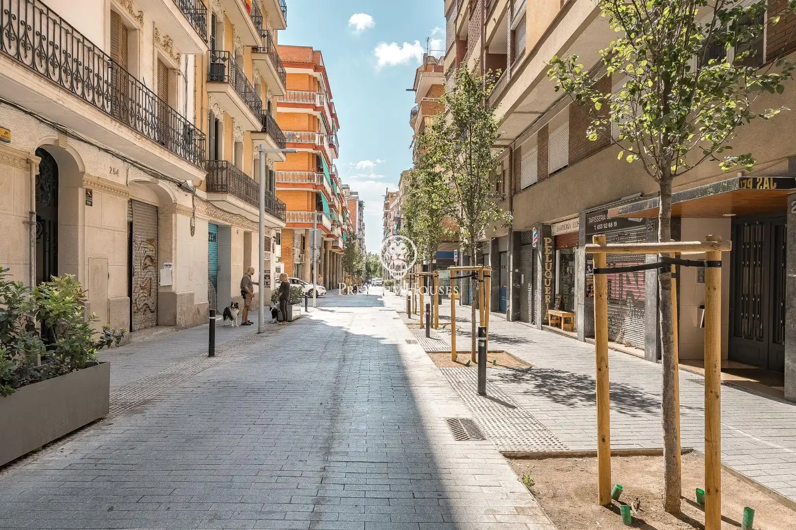 Außenansicht von Wohnungen zum Verkauf in Barcelona mit Klimaanlage, Heizung und Parkett