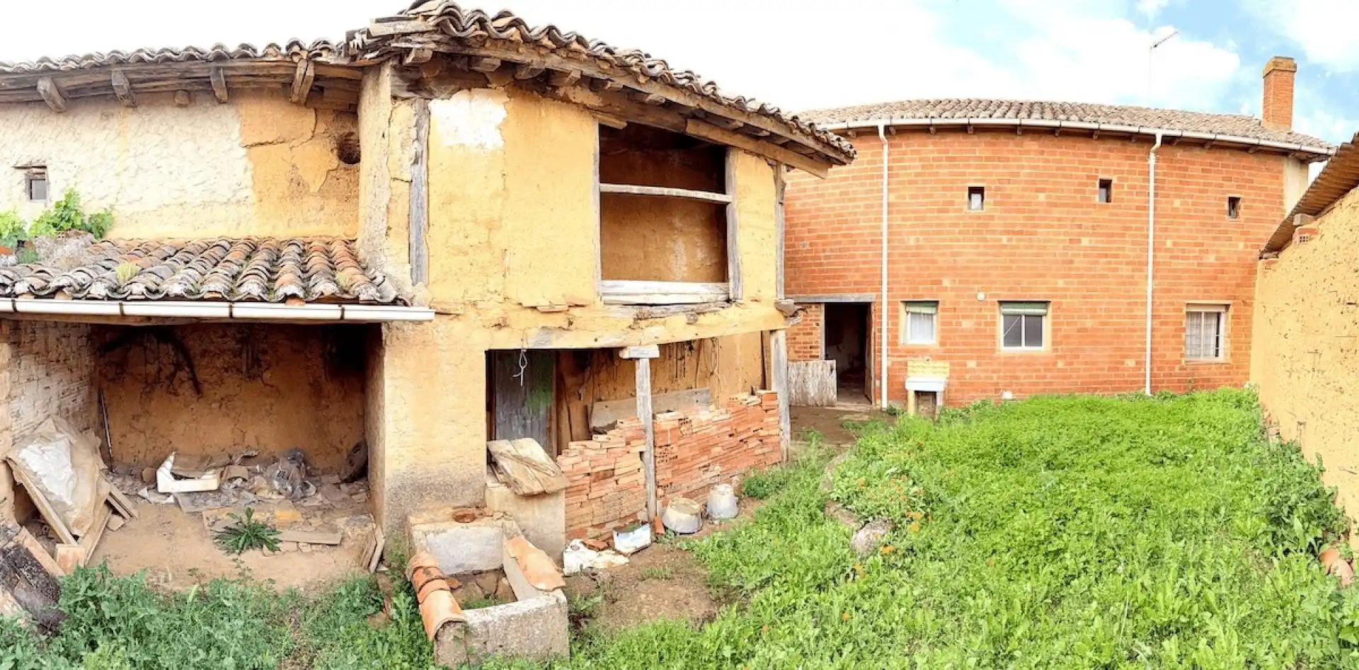 Country homes for sale in Santas Martas