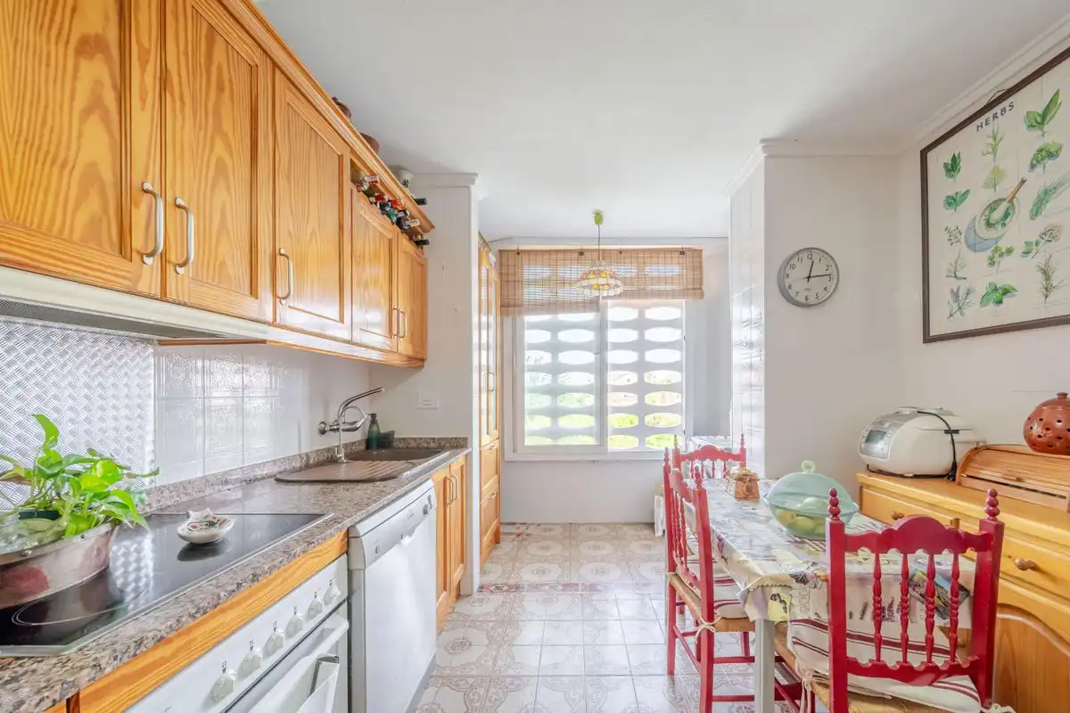 Piso con ascensor en venta en Calle San Miguel de Salinas, imagen 9