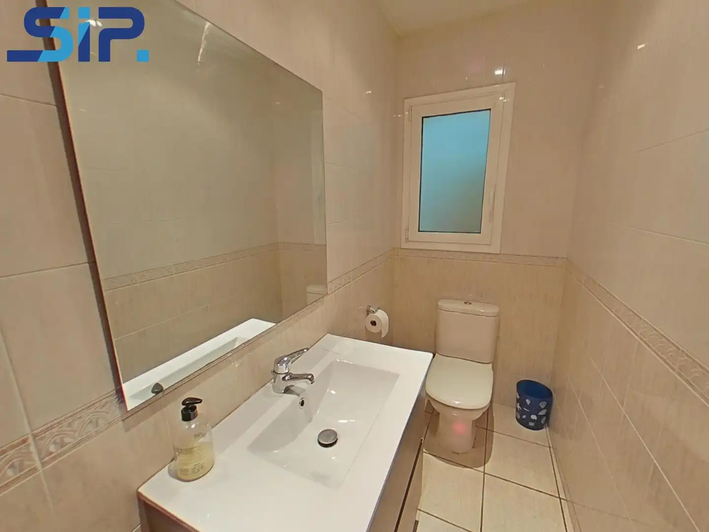 Bathroom of Houses for sale in Vilafranca del Penedès  with Air Conditioner, Heating and Private garden