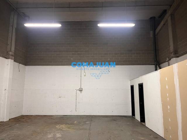 Nave industrial en Alquiler en Vallveric