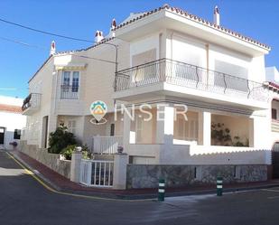 Exterior view of House or chalet for sale in Es Mercadal  with Terrace and Swimming Pool