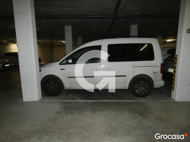 Garaje en Venta en CL CATALUNYA en Estruch - Eixample