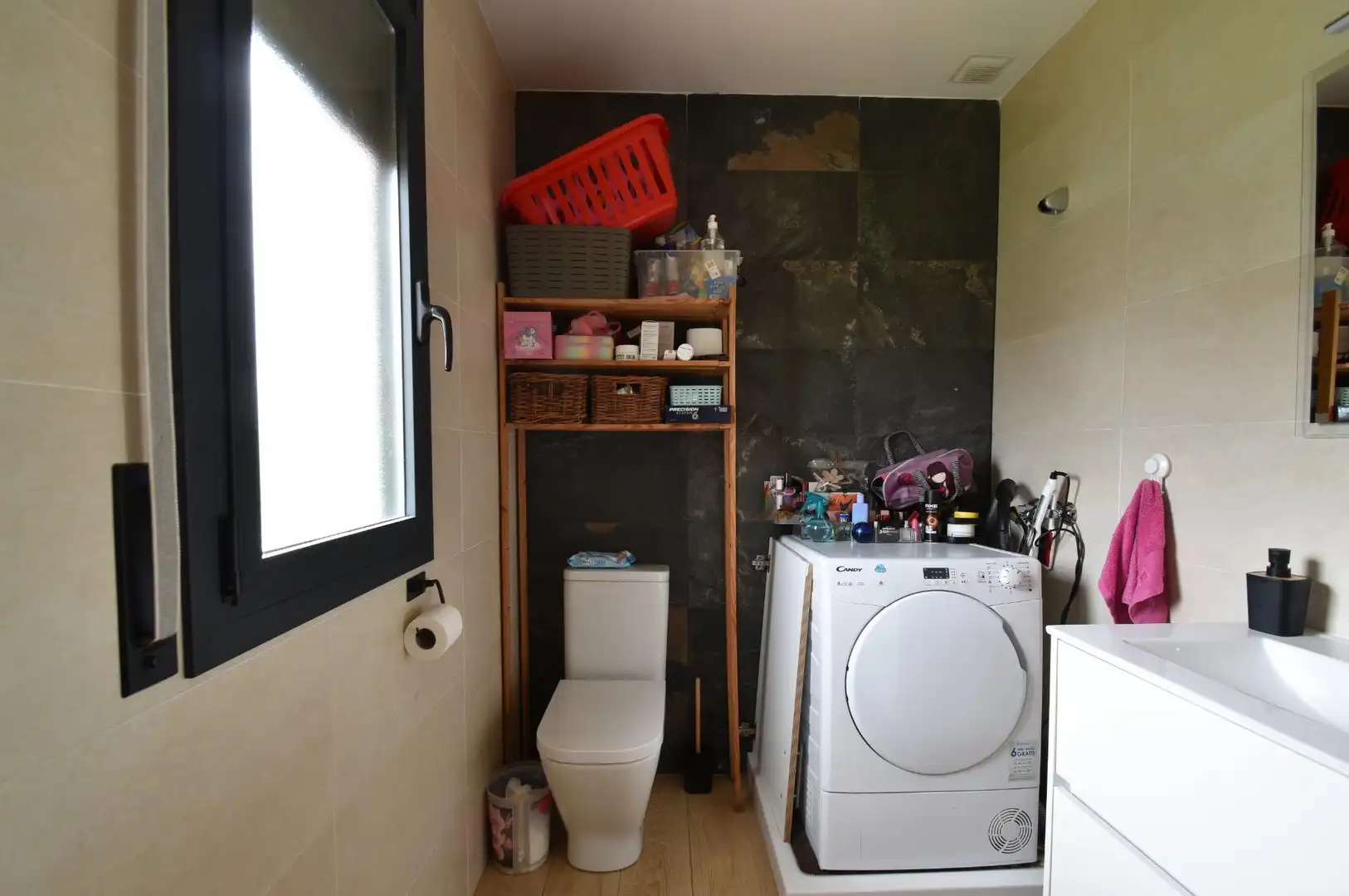 Bany de Casa adosada en venda en Cunit amb Aire condicionat, Jardí privat i Terrassa