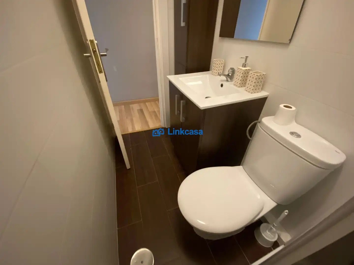 Bathroom of Flat for sale in Madrid  with Air Conditioner, Heating and Terrace