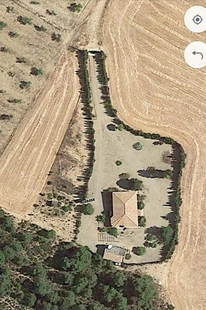 Finca rústica en venta en Jarafuel con Calefacción, Jardín privado y Amueblado