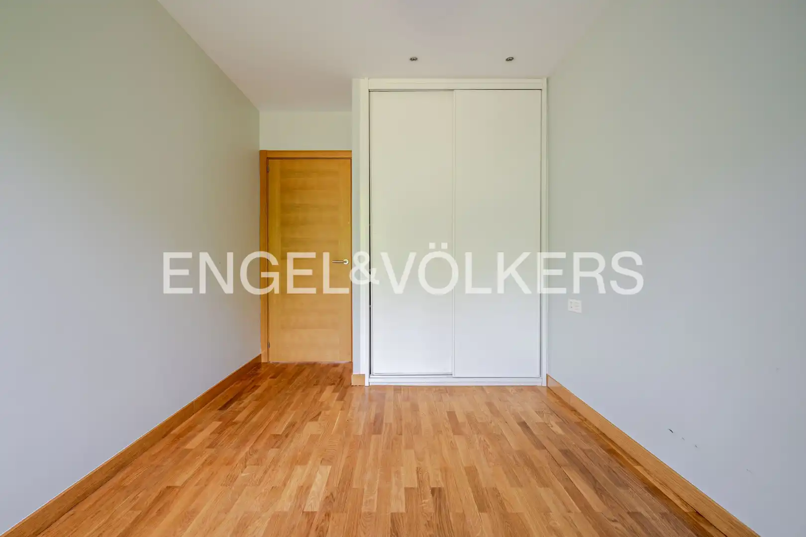 Schlafzimmer von Wohnung zum Verkauf in Donostia - San Sebastián  mit Heizung, Terrasse und Schwimmbad