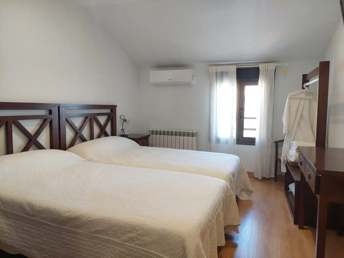 Habitación de Casa adosada en venta en Milagro con Aire acondicionado, Calefacción y Amueblado